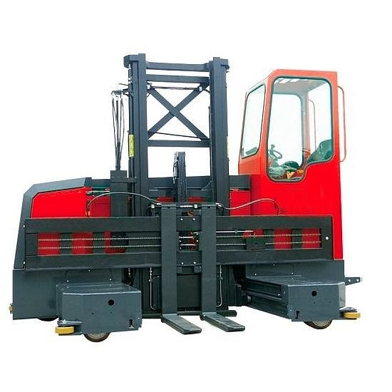 Фото 34 - Ричтрак с боковой погрузкой с кабиной для оператора RXL15 OXLIFT 1500 кг 3 м.